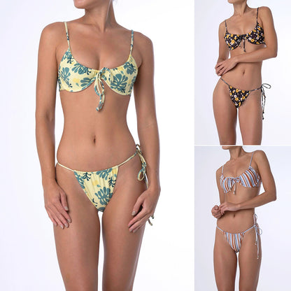 Bikini mit Blumenmuster
